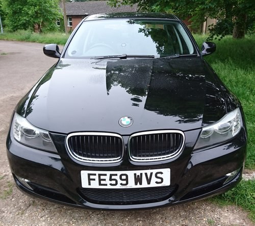 Very low mileage,very economical 320d se 2009 fbsh For Sale