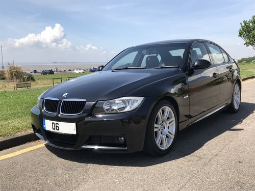2006 BMW E90 320D M Sport with factory option leather For Sale