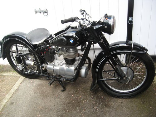 Bmw r25/2 1952 mint bike fully restored SOLD