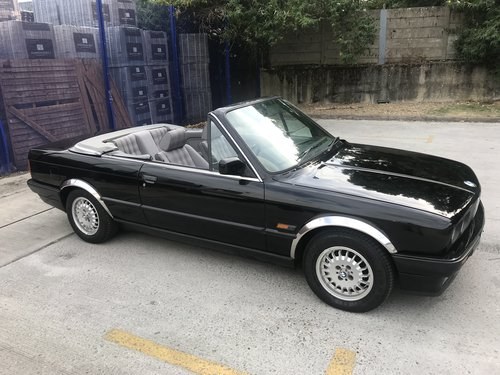 Bmw 3 series 2.0 320i 2dr convertible For Sale