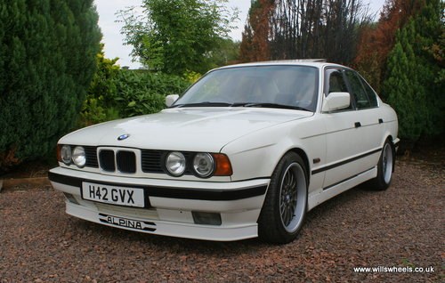 1990 BMW 520i E34 Alpine White + Leather + Hydro In vendita