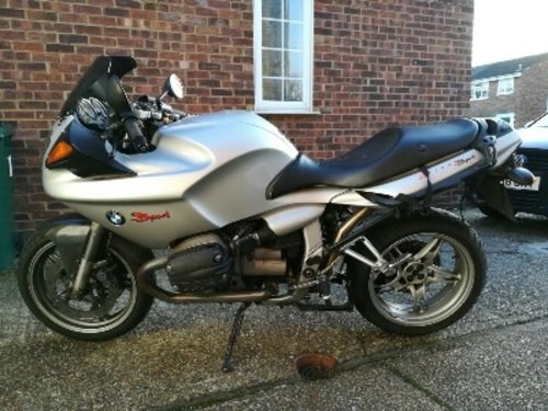bmw r1100s Year 2000  well maintained For Sale