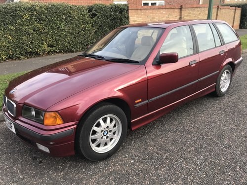 1997 BMW 316i manual Touring E36 calypso red low miles In vendita