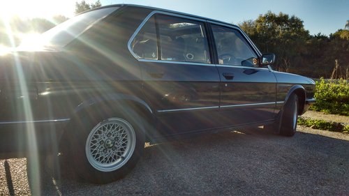 1983 Rare very low mileage BMW E28 "sharknose" In vendita