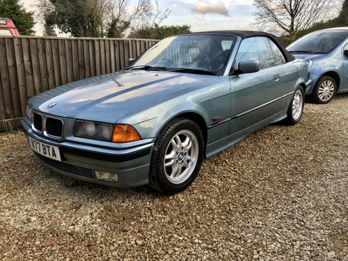 1996 320i A/T Convertible For Sale