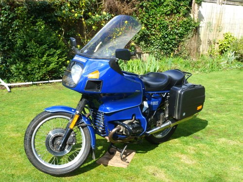 1982 BMW R80RT TIC  SOLD