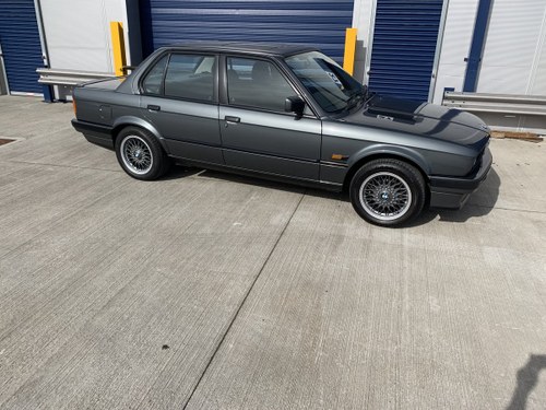 1990 Bmw E30 325i auto with 47000 miles For Sale