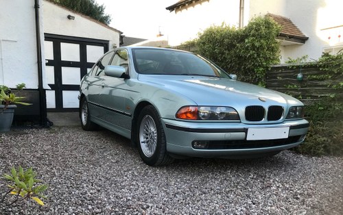 Green 2000 BMW 523i SE Auto Saloon  For Sale