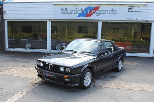 1990 BMW E30 325i Convertible In vendita