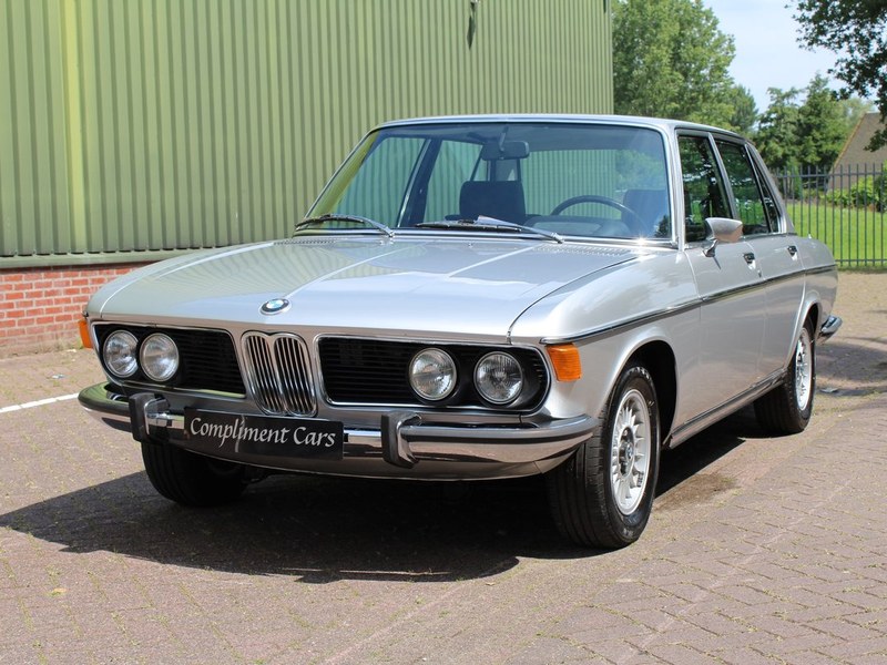 BMW 3.0 Si € 27.900 incl VAT