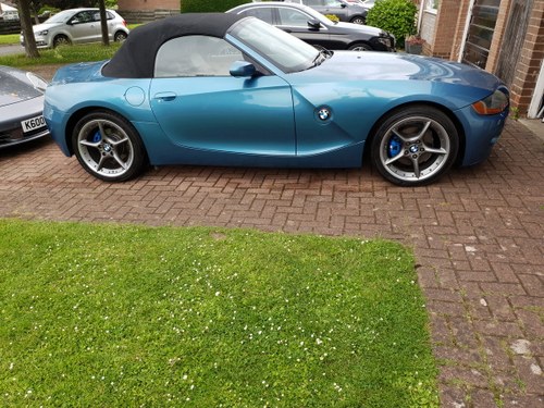 2004 BMW z4 3.0 s.i roadster smg For Sale