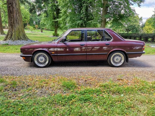 Excellent 1986 BMW E28 520i !SOLD! For Sale