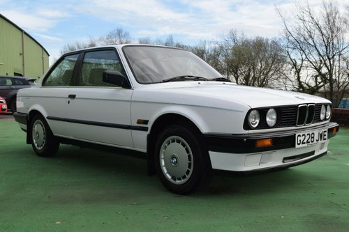 1989 BMW E30 3 Door, 1 owner from new, Low Miles, FSH In vendita