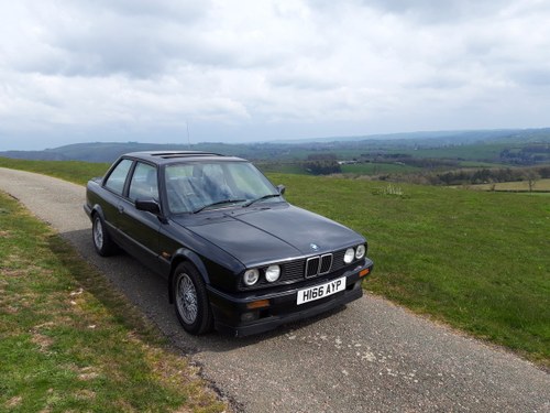 1990 BMW E30 318IS [H reg] Black Manual Full History For Sale