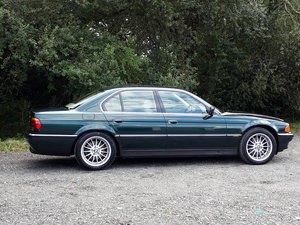 1996 AS-NEW BMW 735I V8 BARELY USED – 25000 MILES! SOLD