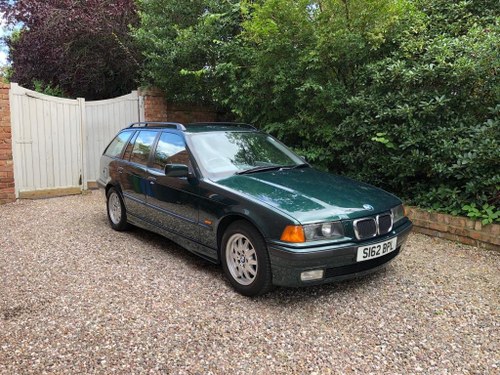 1998 BMW E36 323i SE Touring In vendita