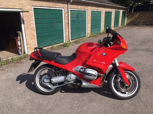 2000 R1100 RS in red with Comprehensive Service history For Sale