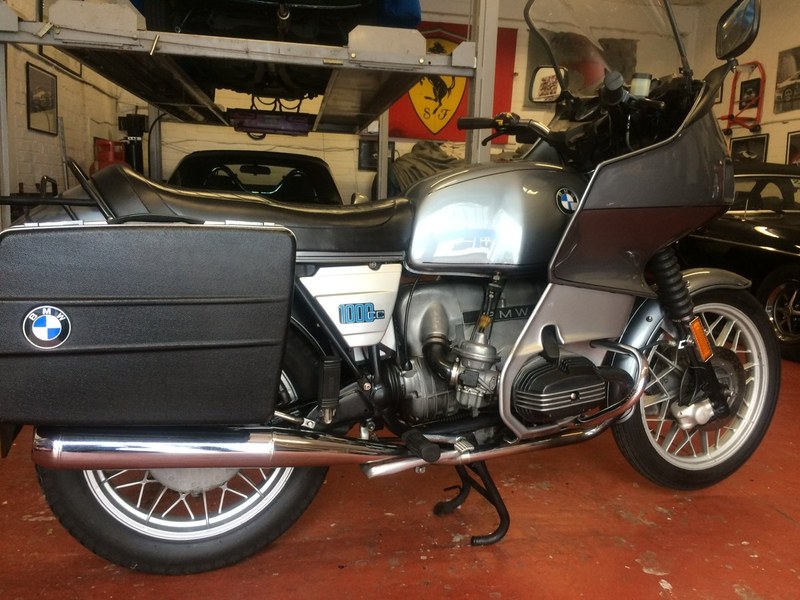 BMW R100 RT, twinshock