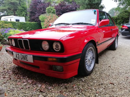 1990 BMW E30 318is  For Sale
