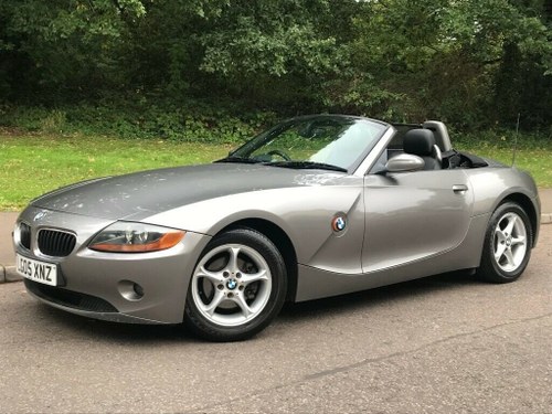 2005 BMW Z4 Roadster / SOFT TOP CONVERTIBLE For Sale