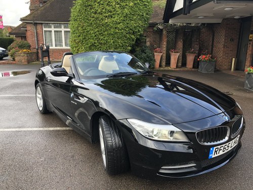 2015 Z4 Excellent Condition, 1 lady Owner In vendita