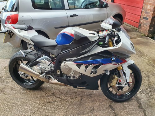 2014 S1000 RR 1800 miles 4 power settings incl slick  SOLD