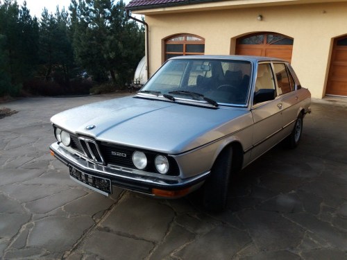 1981 BMW E12 6 cylinder 520 For Sale