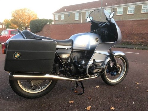 1977 R100RS Very early example. Great condition. In vendita