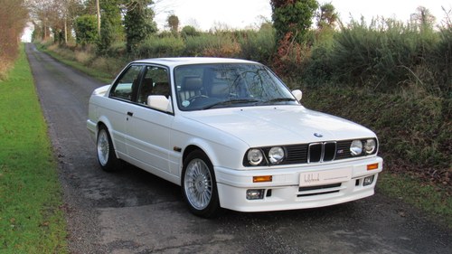 1990 BMW 325i Sport - Only 36k miles from new! In vendita