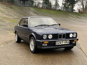 1987 BMW 320i Auto E30 One family ownership since new  SOLD