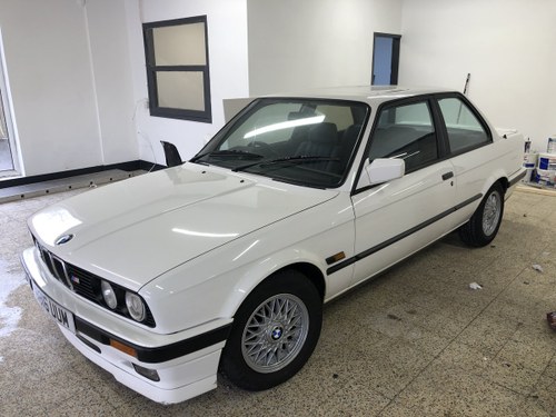 1991 BMW E30 318is SPORT may PX  In vendita