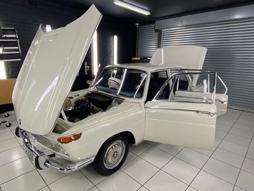 1968 BMW 2000 Sedan RHD In vendita