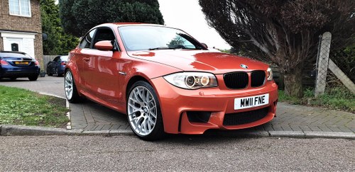 2011 BMW 1M -- STUNNING CAR with 10 main dealer services SOLD