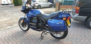 1992 bmw k75 with just 3985 miles. Interesting history In vendita