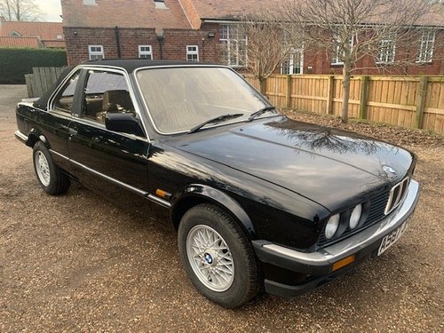 1984 BMW 320i Cabriolet For Sale by Auction