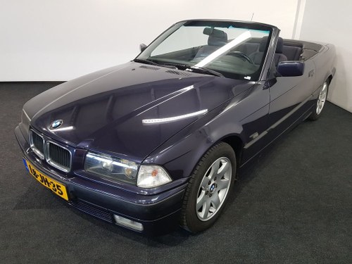 BMW 318i E36 Cabriolet 1995 madeira violet metallic paint For Sale