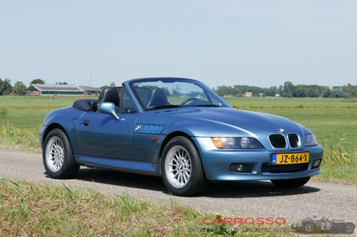 1999 BMW Z3 Roadster with only driven 117.712 KM. In vendita