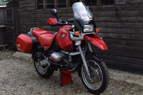 BMW R1100GS (26000 miles, BMW luggage, Lots of extras) 1999  SOLD