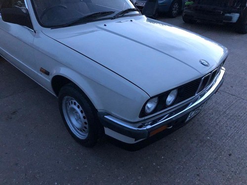 1986 BMW E30 320i - stunning condition, a must see! In vendita