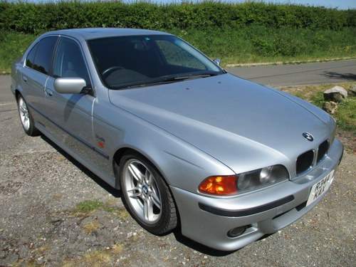 1998 BMW 523 Saloon Automatic. 25000 Miles SOLD
