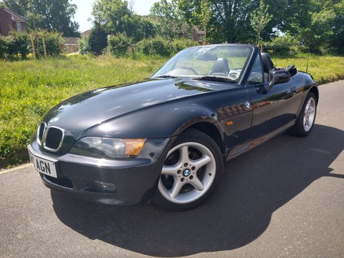 1998 BMW Z3 *81,000 Miles* Sport Pack* Leather Roadster For Sale