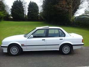 1990 E30 BMW 318 LUX For Sale (picture 1 of 12)