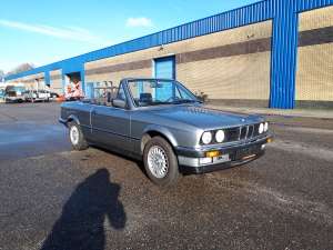 BMW 325i convertible E30 1987 silver grey incl. docs For Sale (picture 3 of 6)