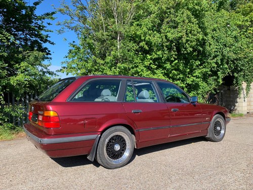 1995 Classic BMW 530 V8 Touring / 2 Former Owners For Sale