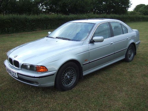1998 BMW E39 523i SE automatic only 55000 miles In vendita