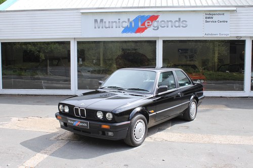 1989 BMW E30 325i SE Coupe - 1 owner from new In vendita