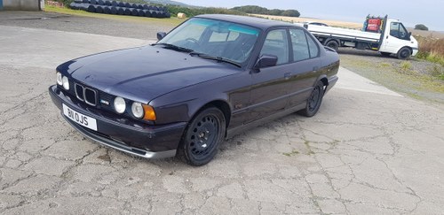 1990 BMW e34 M5 macao blue  rolling shell with v5c!!! In vendita