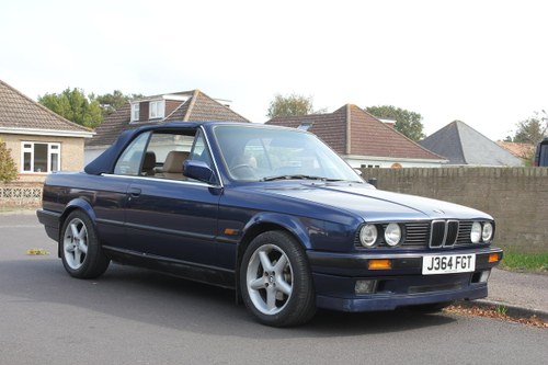 1992 UNMISSABLE BMW E30 320i! In vendita