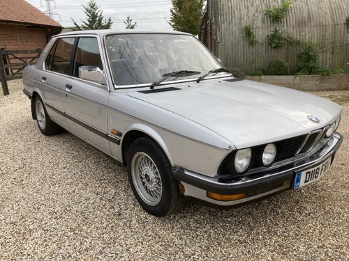1986 garage  find rare bmw 525 pre auction sale lots of history For Sale