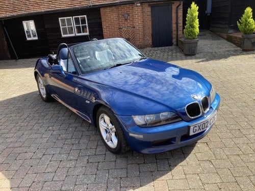 2002 stunning looking affordable modern BARONS CLASSIC AUCTION For Sale
